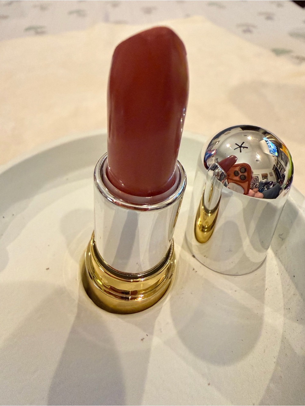 Winky Lux Creamy Mauve-Brown Bullet Lipstick